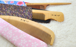 【2022年版】つげ櫛工房 辻忠商店さんの福袋が届いたので中身をご紹介!