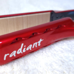 ストレートアイロン radiant（ラディアント）のプレート部分の写真